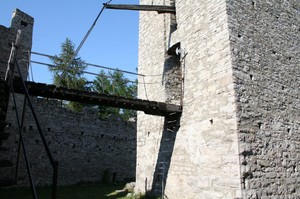 Ponte nel Castello di Vezio
