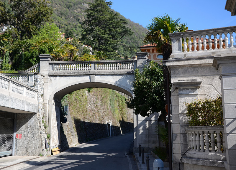 ''Ponte sulla Via Regina'' - Moltrasio
