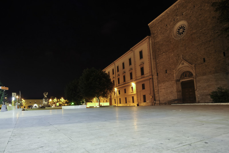 ''che marmo bianco in piazza!'' - Rieti