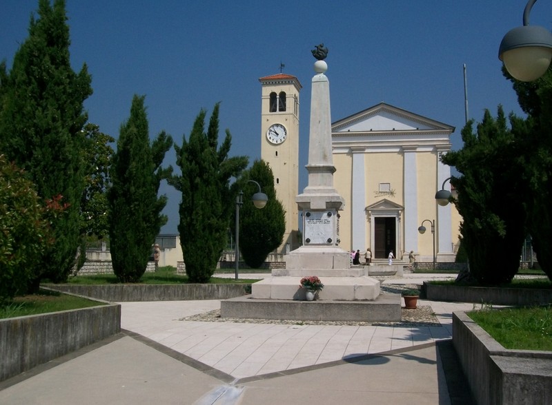 ''Piazza della Chiesa di San Giacomo – fraz. Sedrano'' - San Quirino