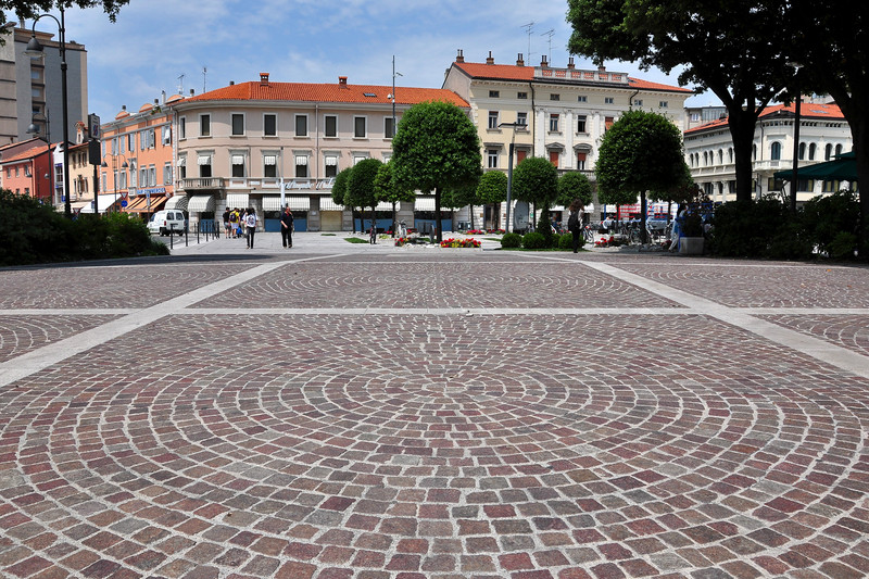 ''Cornici concentriche'' - Monfalcone