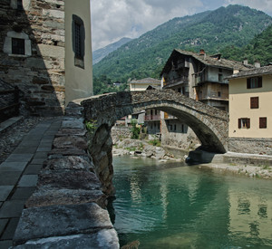 Ponte a Fontainemore