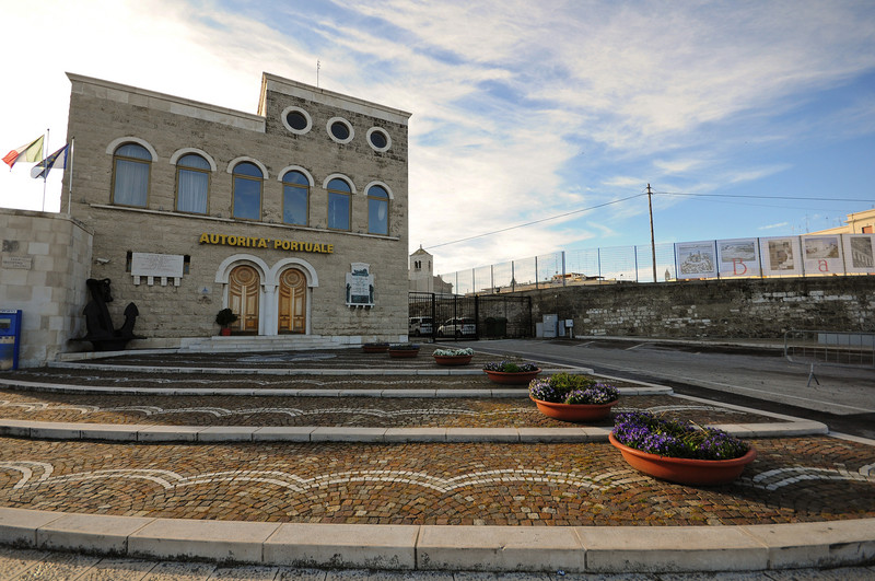 ''prima di entrare a Barivecchia'' - Bari