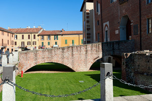 Sul fossato inerbito
