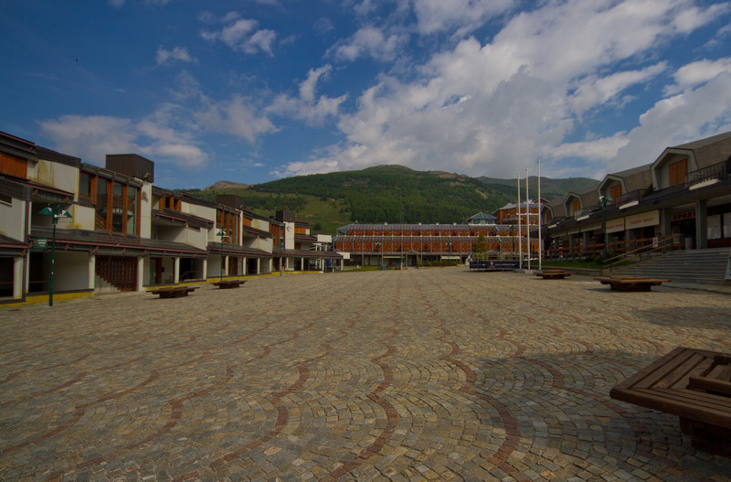 ''Piazzale Fraiteve'' - Sestriere