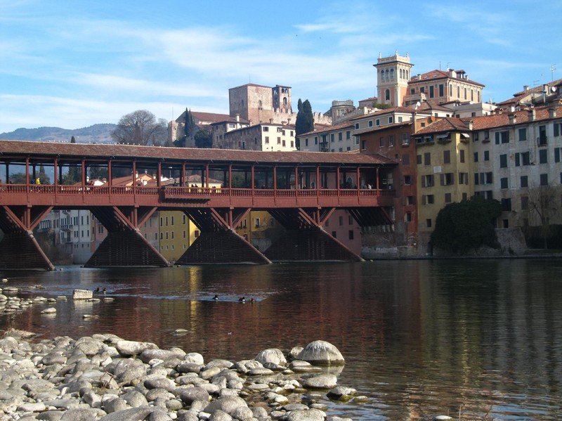''Il ponte degli Alpini…Una pagina di storia'' - Bassano del Grappa