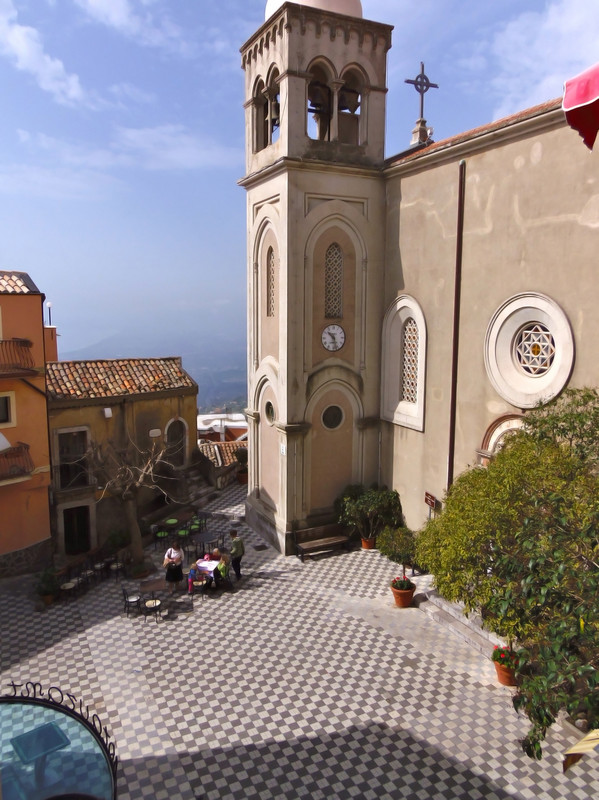 ''Piazza Duomo'' - Castelmola
