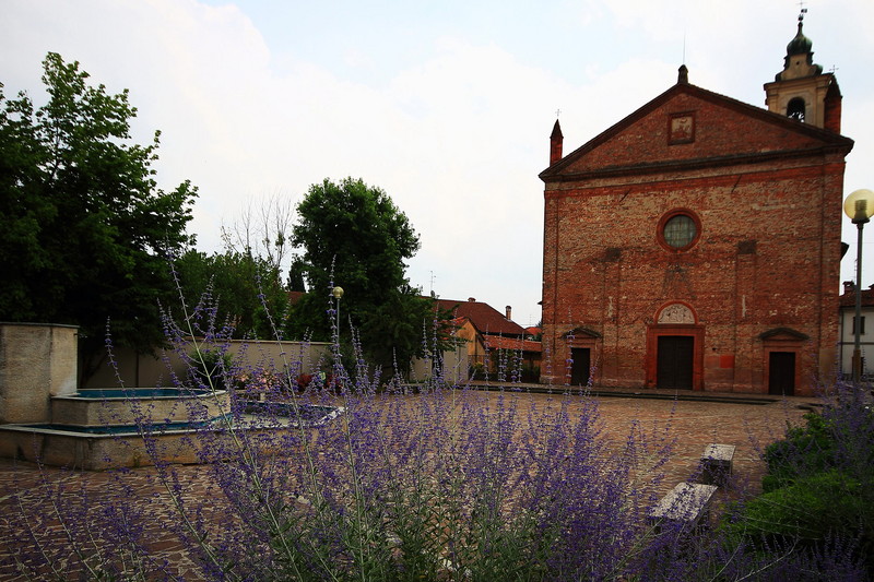 ''Piazzetta dell’Incoronata'' - Castiglione d'Adda