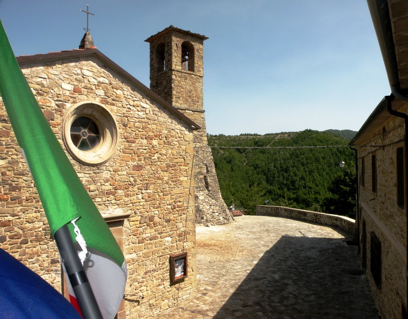 ''Alla finestra del Municipio'' - Casteldelci