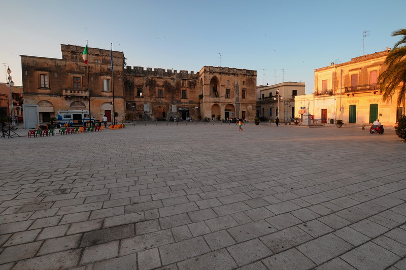 ''La Piazza col Palazzo Ducale'' - Cavallino