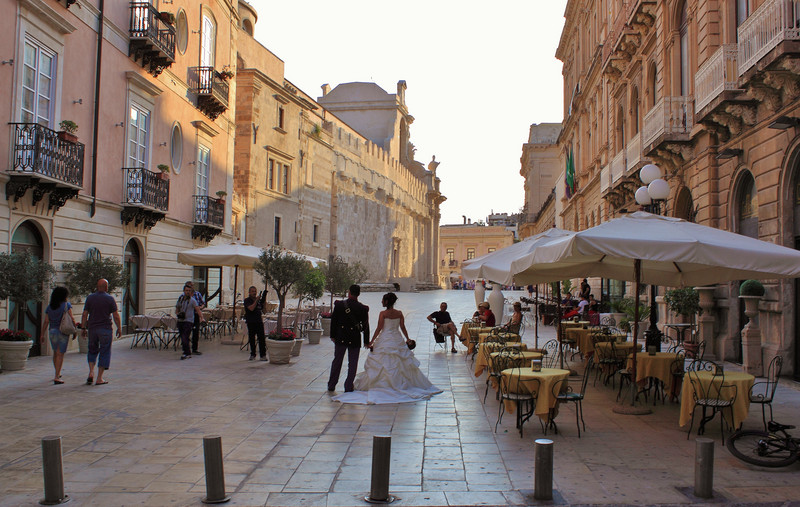 ''Dedicato a …'' - Siracusa