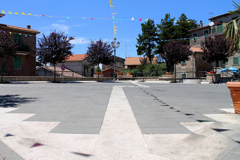 ''Piazza San Nicola'' - Rocca di Cave