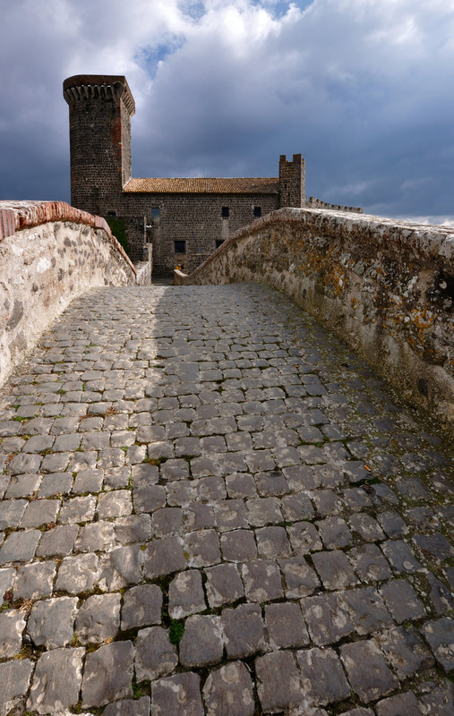 ''Tempesta in arrivo…'' - Canino