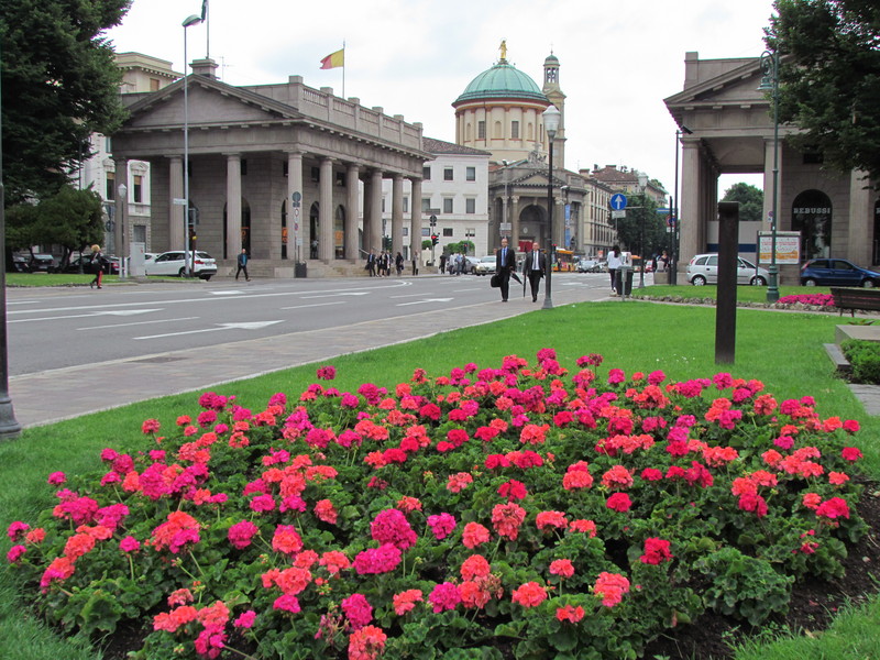 ''due passi in pausa caffe’'' - Bergamo
