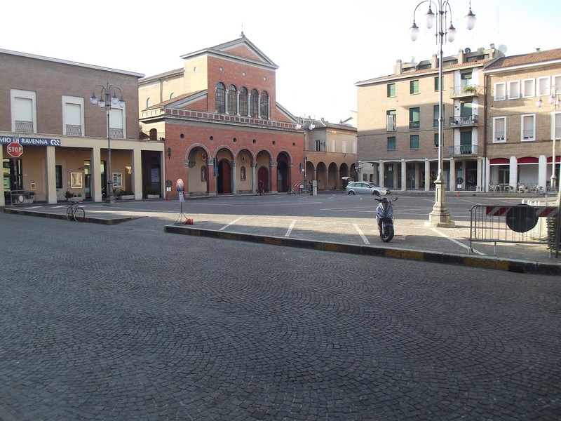 ''Piazza Vittorio Emanuele II'' - Cotignola
