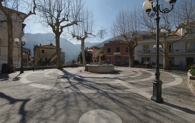 ''Ancora una'' - Licenza