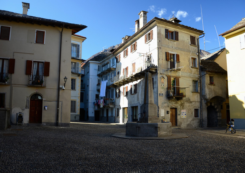 ''Piazza Fontana (2)'' - Domodossola