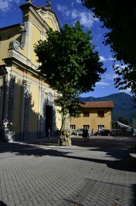 piazza san bartolomeo o piazza chiesa