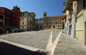 L’altra metà della piazza