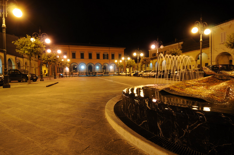 ''piazza MATTEOTTI,fra le luci'' - Sogliano al Rubicone