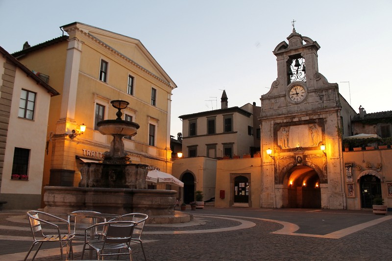 ''La Piazza del Comune al tramonto.'' - Sutri