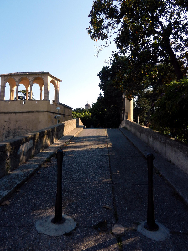 ''Salendo su'' - Loano