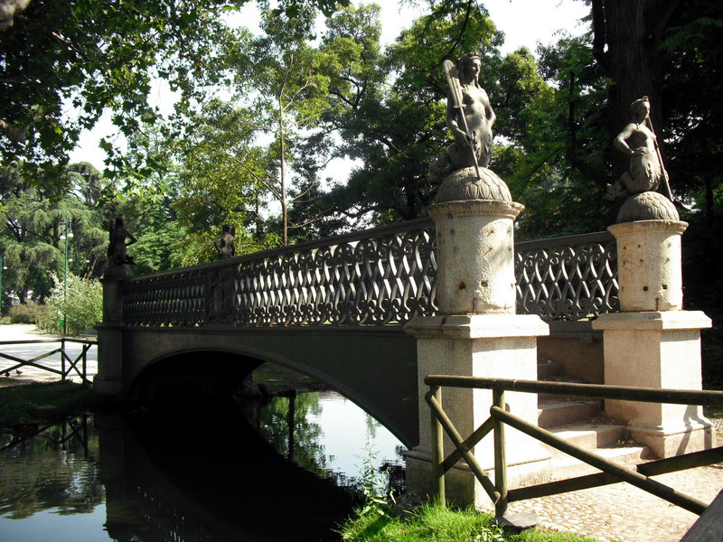 ''Il ponte delle “sorelle Ghisini”'' - Milano