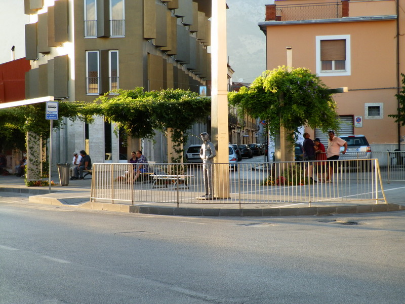 ''Montesarchio, la domenica pomeriggio nella nuova piazzetta'' - Montesarchio