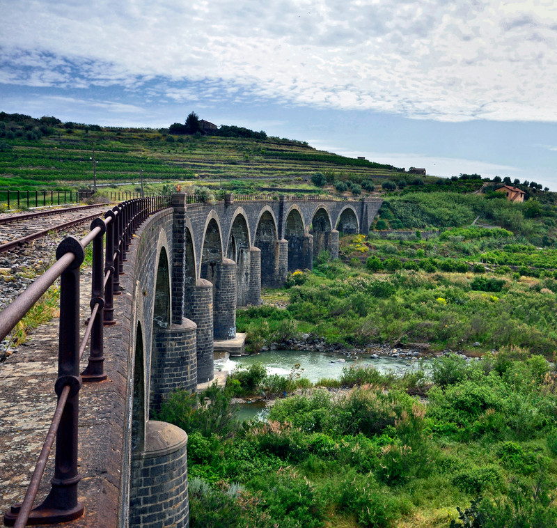 ''ruggine'' - Biancavilla