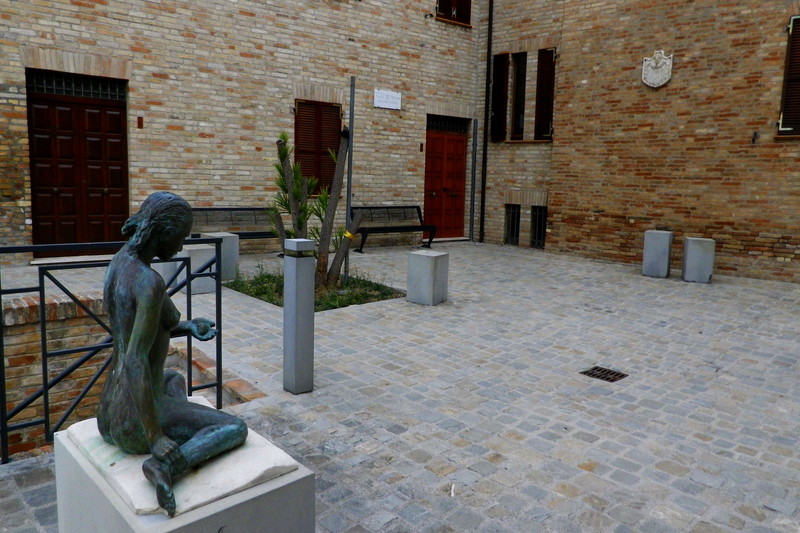 ''La Piazzetta del Teatro'' - Altidona