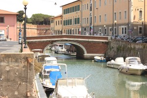 Uno dei ponti sui canali di livorno