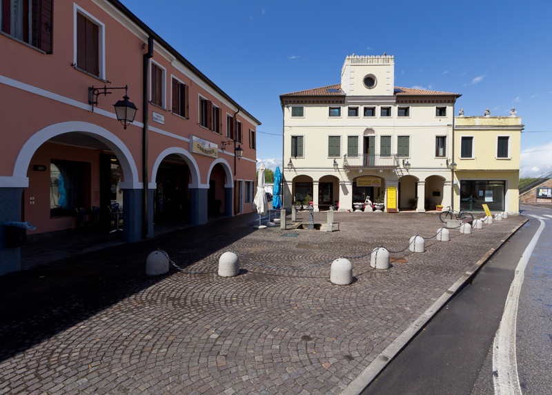''Piazza Accademia dei Concordi'' - Bovolenta