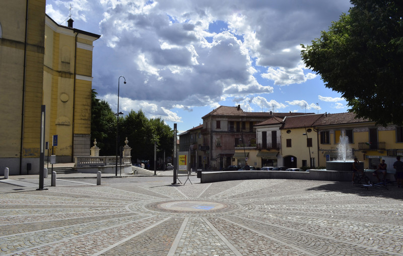 ''piazza Martiri della libertà'' - Gorla Maggiore