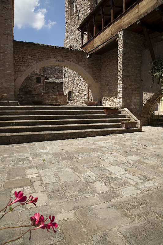 ''La Piazzetta della Loggia'' - Spello