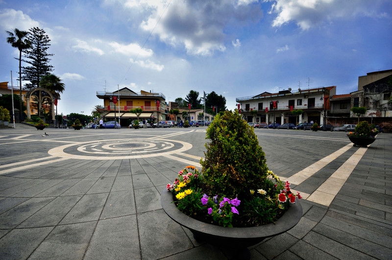 ''fiori e geometrie'' - San Giovanni la Punta
