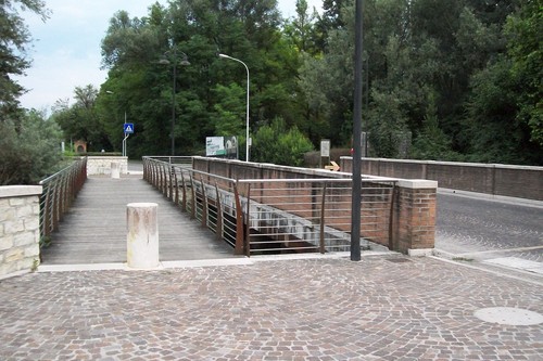 103403-800x533 103403-800x533