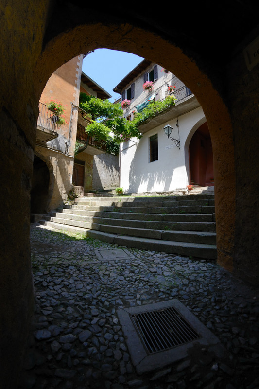 ''Piazza Pagani a Castello'' - Valsolda