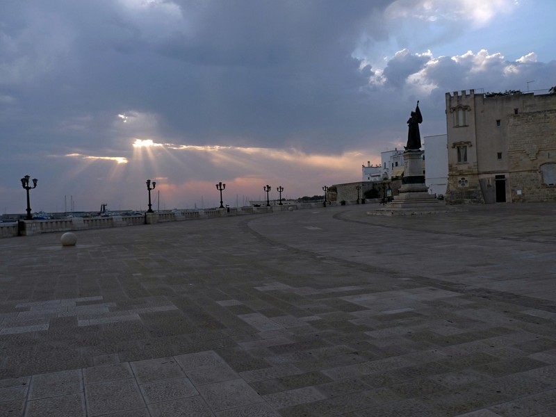 ''La prima alba d’italia'' - Otranto