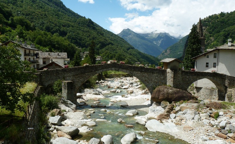 ''Valle del Lys'' - Lillianes