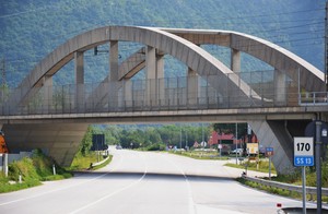 Nuovo ponte ferroviario