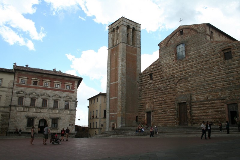 ''Piazza Grande – il Duomo'' - Montepulciano