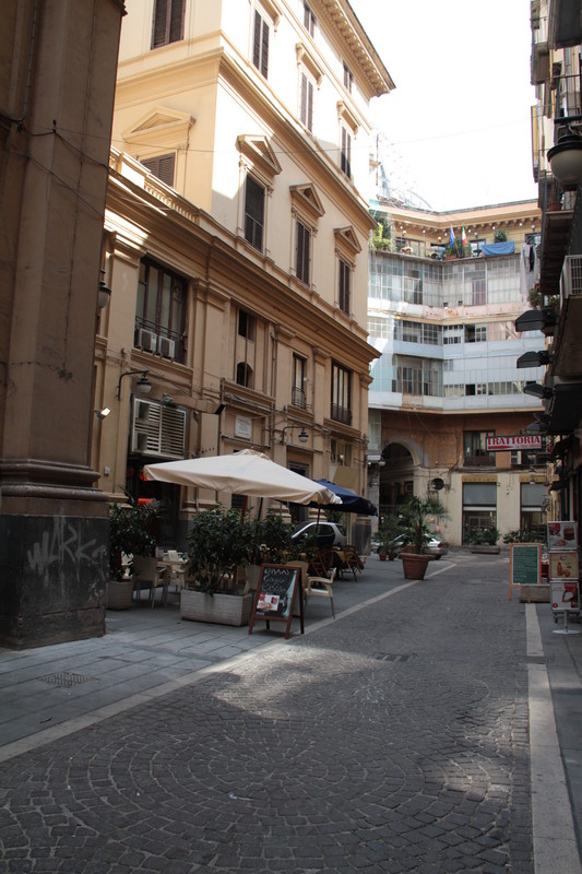 ''Piazzetta Matilde Serao'' - Napoli