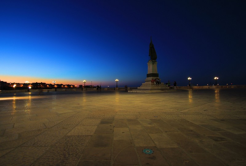 ''La piazza degli Dei'' - Otranto