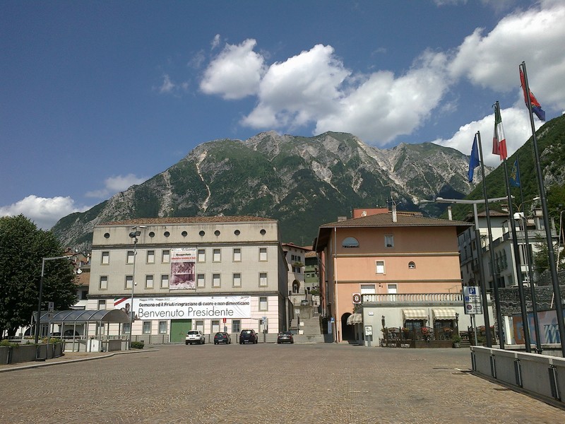 ''Gemona del Friuli, Piazza del Ferro'' - Gemona del Friuli