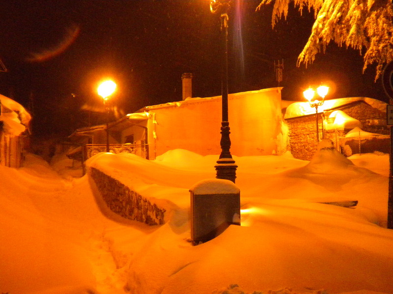 ''La piazzetta di San giorgio innevata'' - Pietragalla