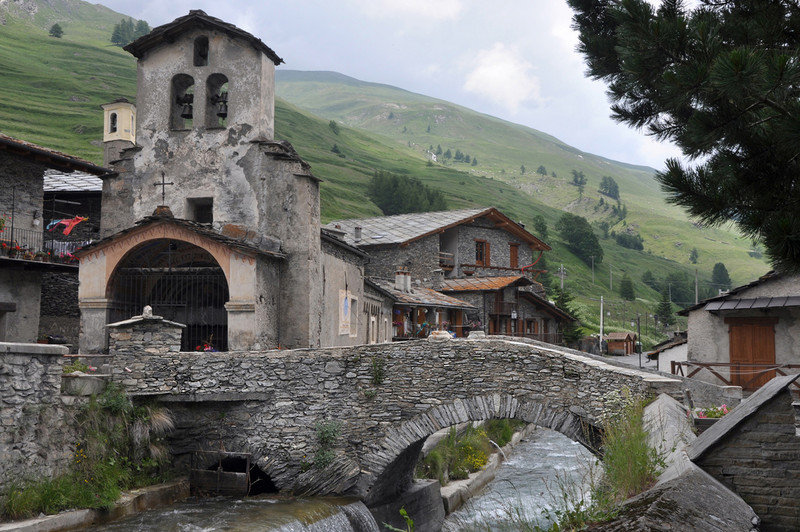 ''Val Varaita.'' - Pontechianale