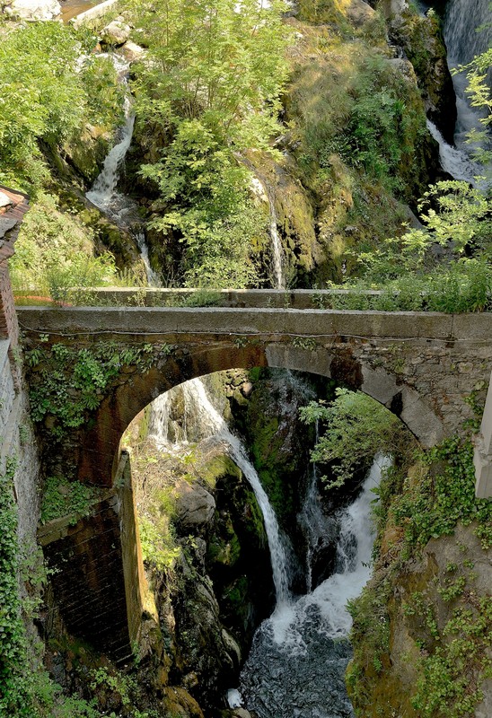 ''Mille rigagnoli verso il lago'' - Nesso