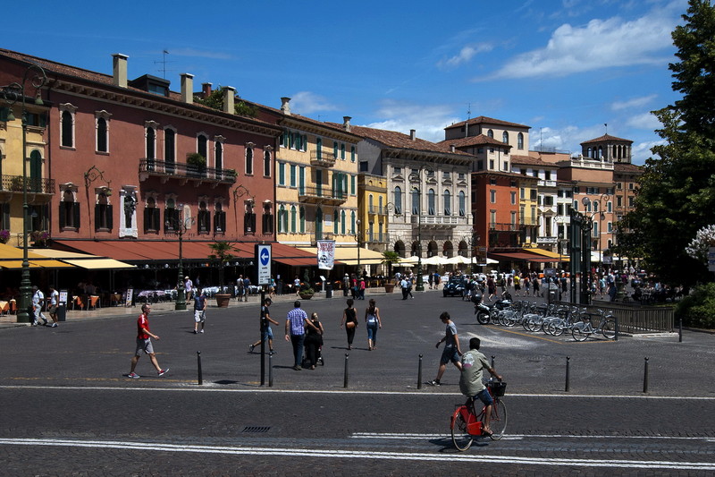 ''Piazza Bra'' - Verona
