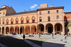 I colori di Piazza Santo Stefano