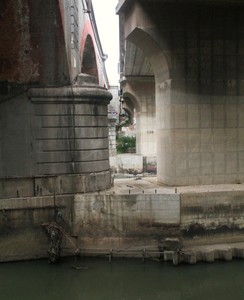 Sotto il grande ponte di S. Paolo